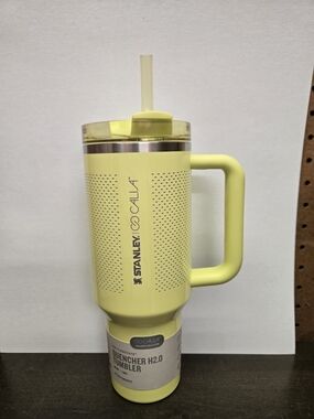 Stanley X Calia EDITION Neon Yellow Quencher H2.0 40oz Tumbler with Straw